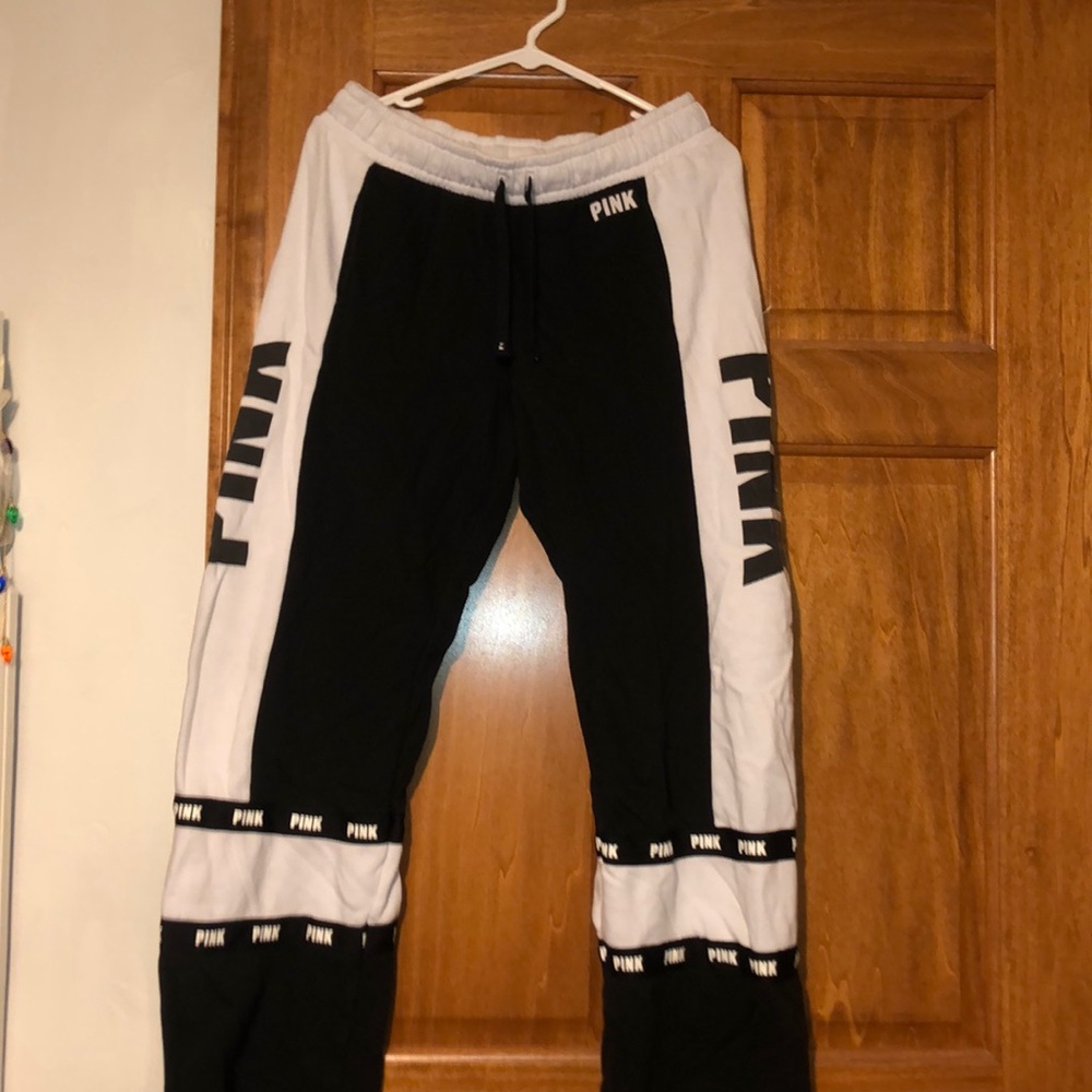 Pink Victoria secret sweatpants